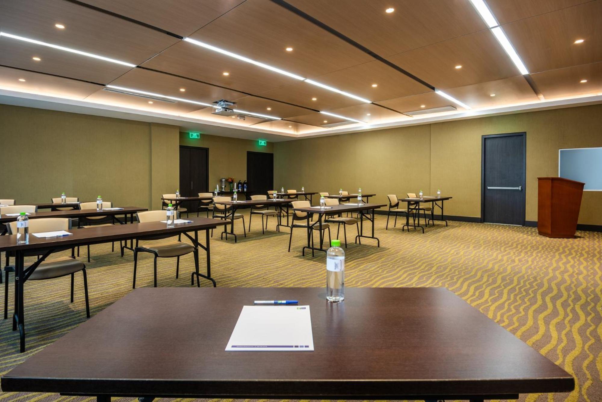 Holiday Inn Express - Cartagena Bocagrande By Ihg Exterior foto